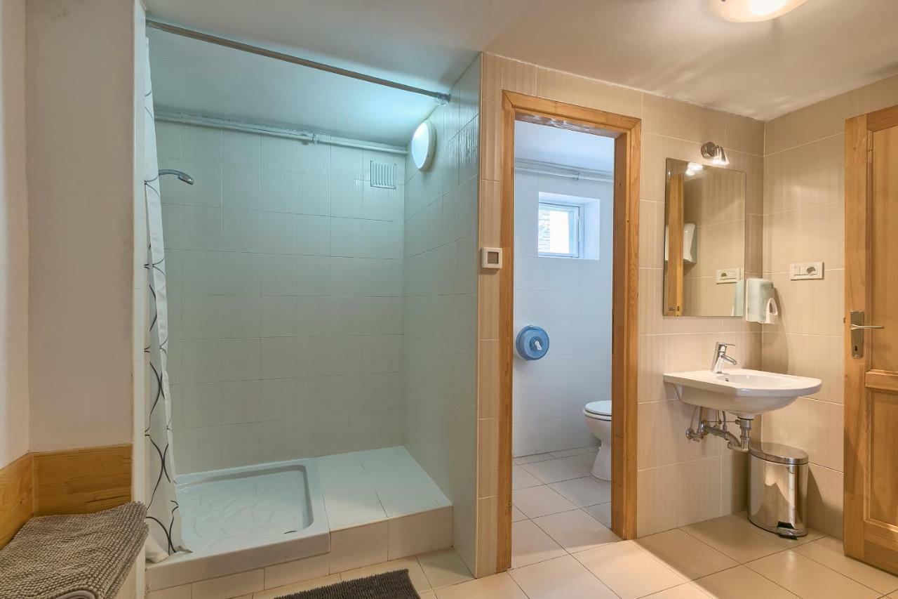 Wellness Apartman Kaiser Pula Eksteriør billede