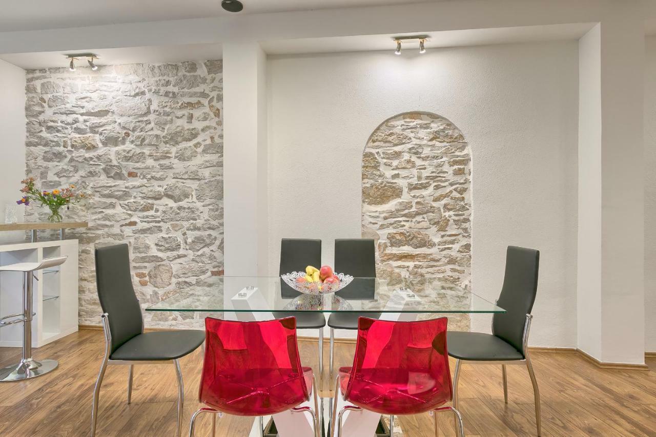 Wellness Apartman Kaiser Pula Eksteriør billede