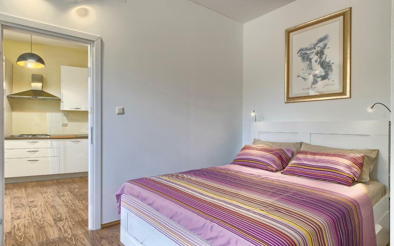 Wellness Apartman Kaiser Pula Eksteriør billede